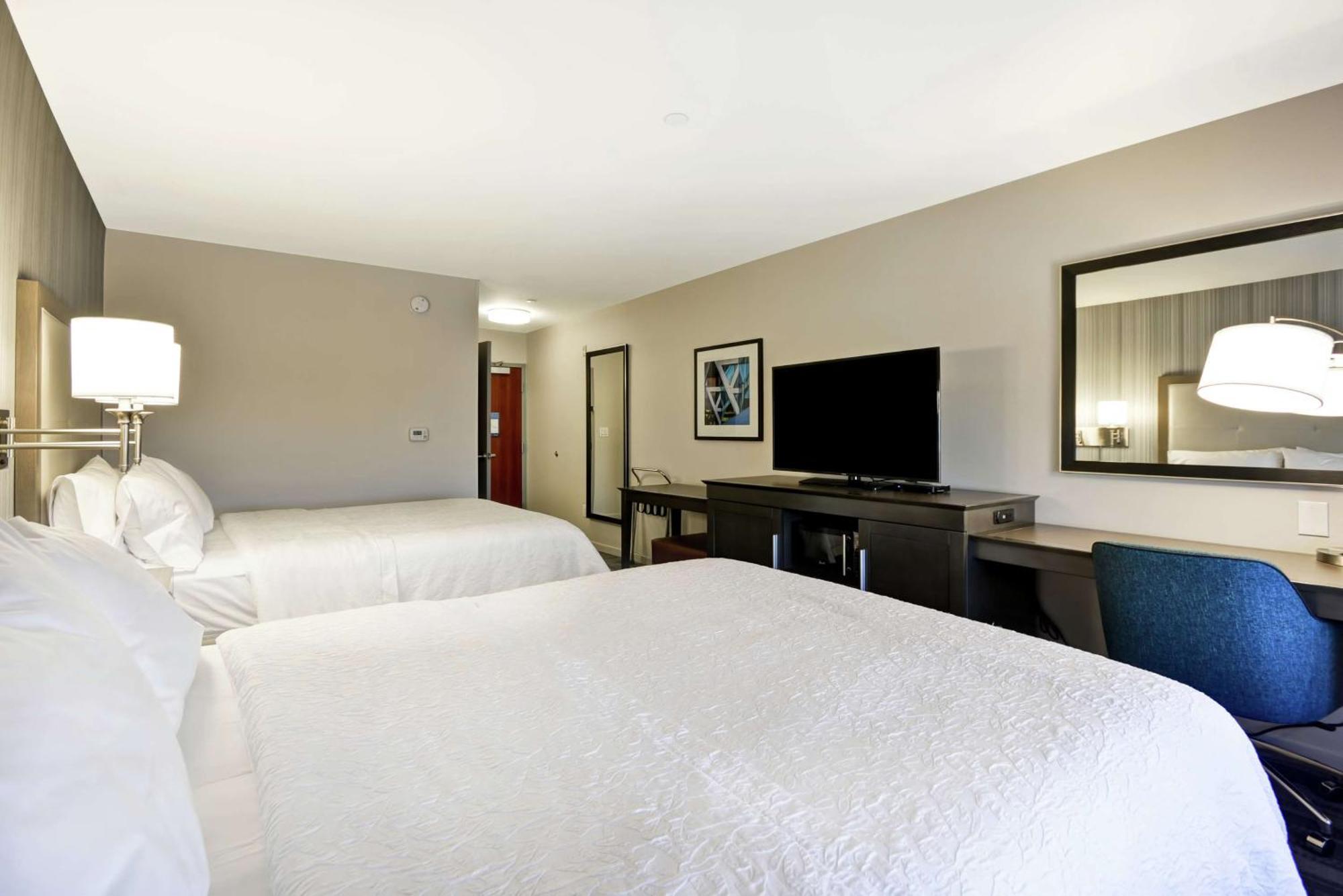 Hampton Inn & Suites Los Angeles Burbank Airport Exterior foto