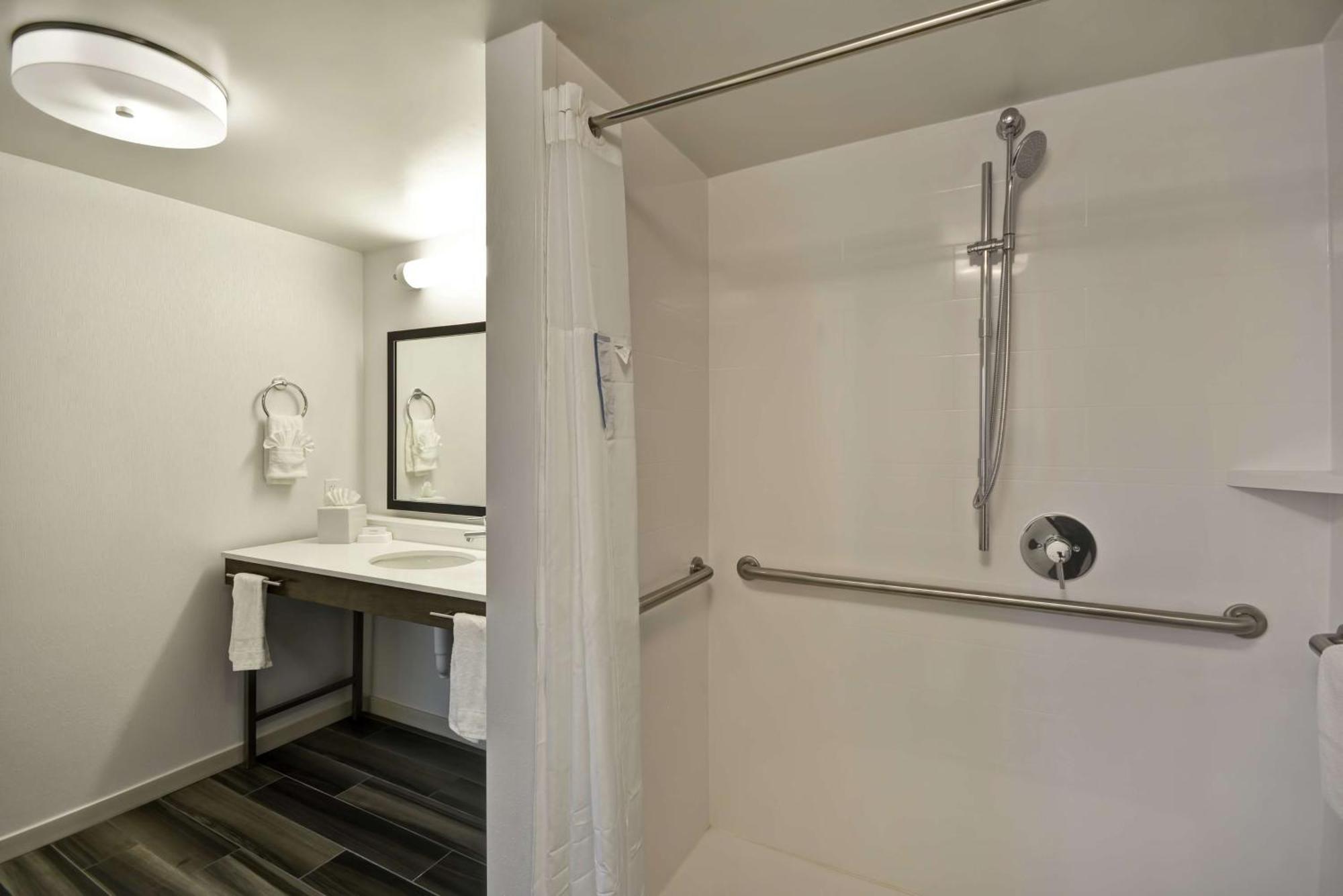 Hampton Inn & Suites Los Angeles Burbank Airport Exterior foto