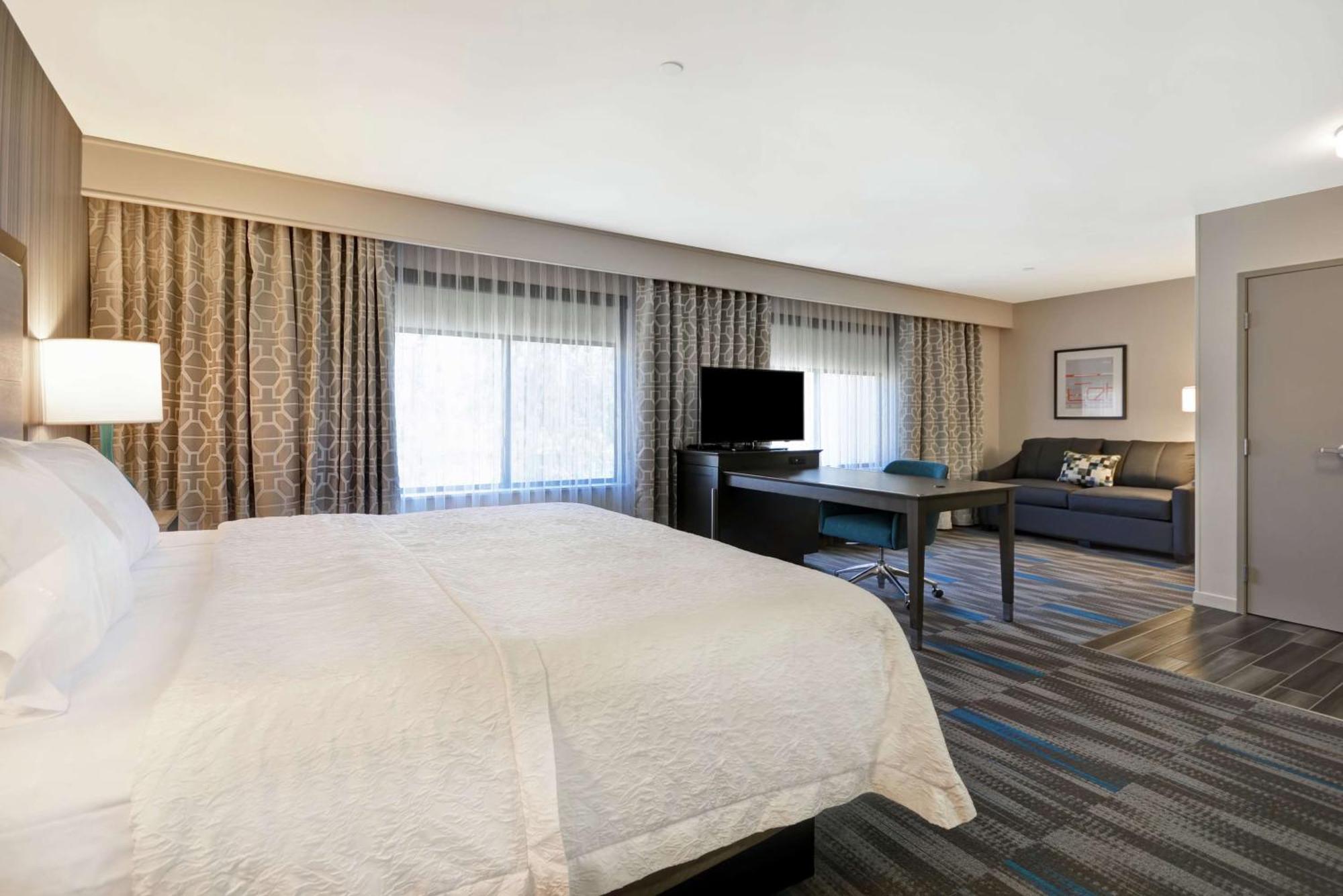 Hampton Inn & Suites Los Angeles Burbank Airport Exterior foto
